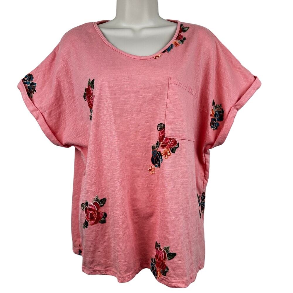 Kindred Women's Top Floral Embroidered Knit Short Sleeve Peach 1X Cottage Core